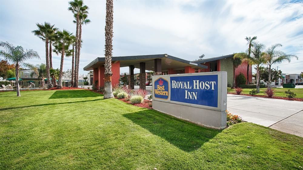 Days Inn & Suites By Wyndham Lodi Exterior photo